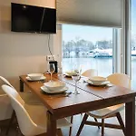 House Boat Trinidad بوتيل 5*