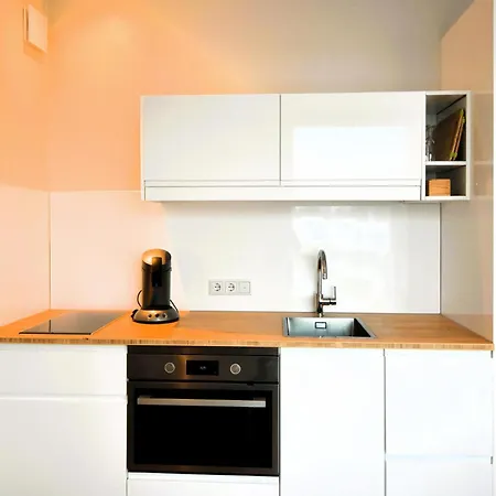 Úszó hotel House Boat Trinidad 5*